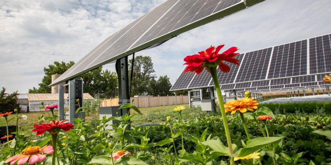 How Community Solar Can Benefit Low- and Moderate-Income Customers